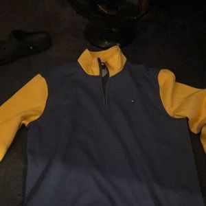 tommy hilfiger sweater